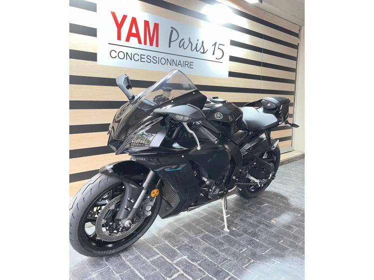 YAMAHA R1 2022