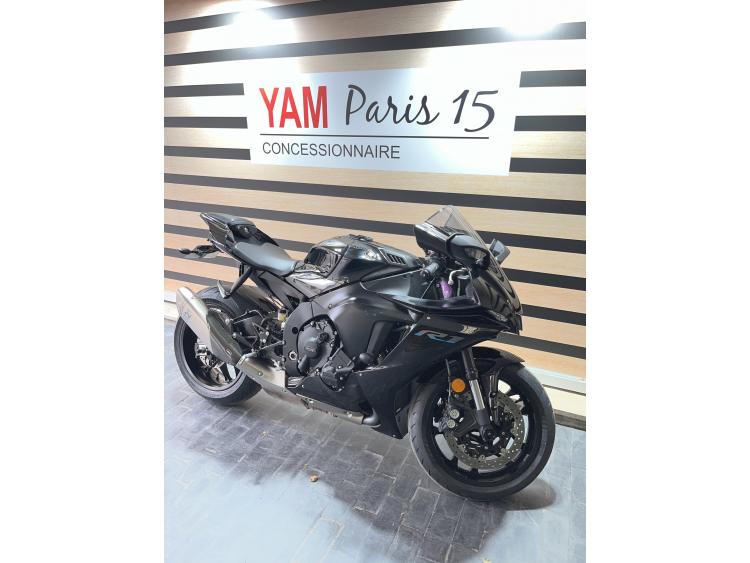 YAMAHA R1 2022