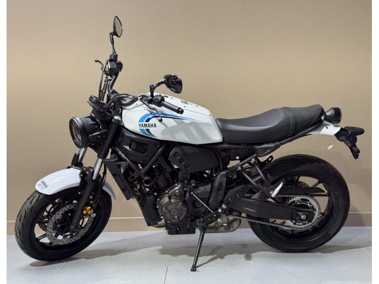 YAMAHA XSR 700 ABS