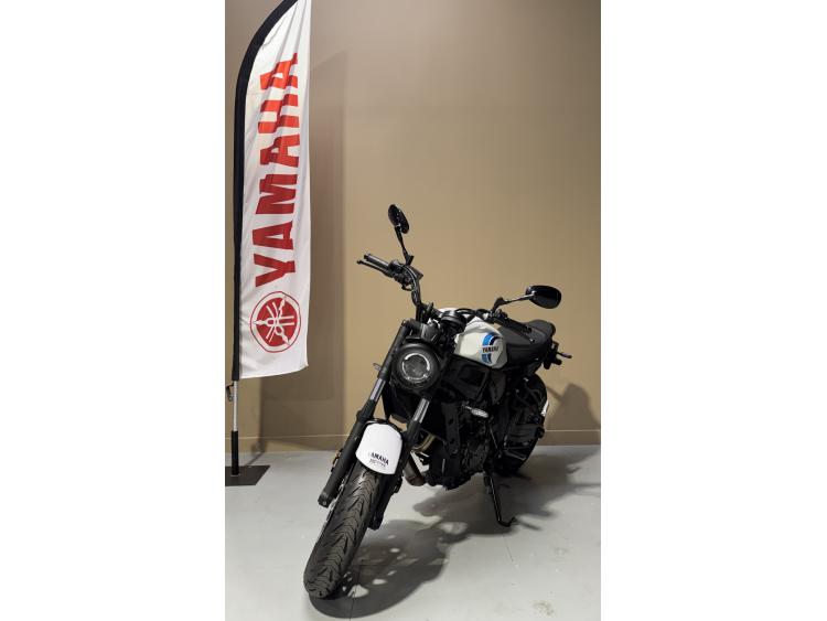 YAMAHA XSR 700 ABS