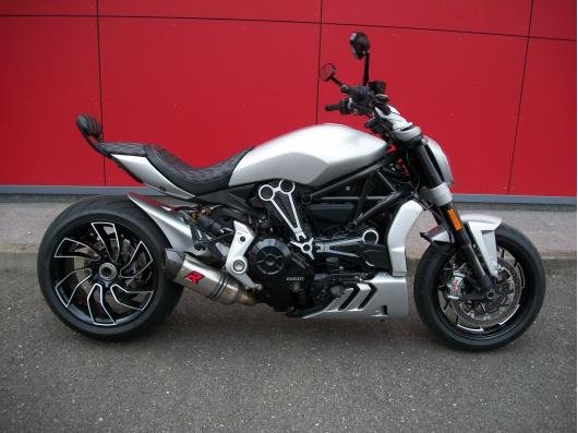 DUCATI X-DIAVEL S