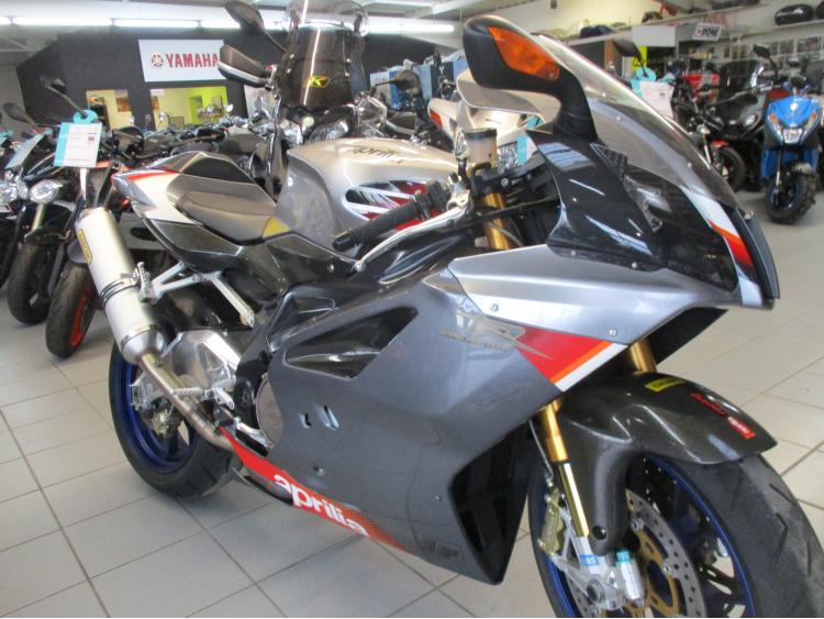 APRILIA RSV 1000 R FACTORY