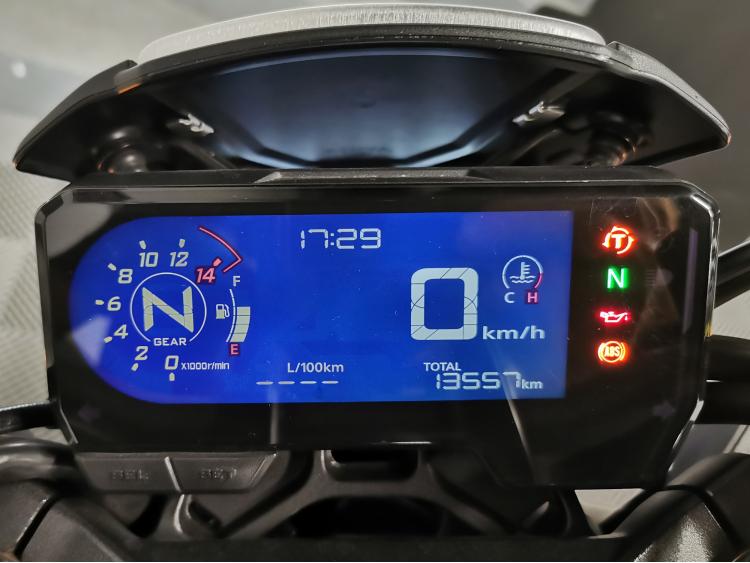 HONDA CB650R Neo Sports Café - CB650 R - CB 650 - ELIGIBLE A2