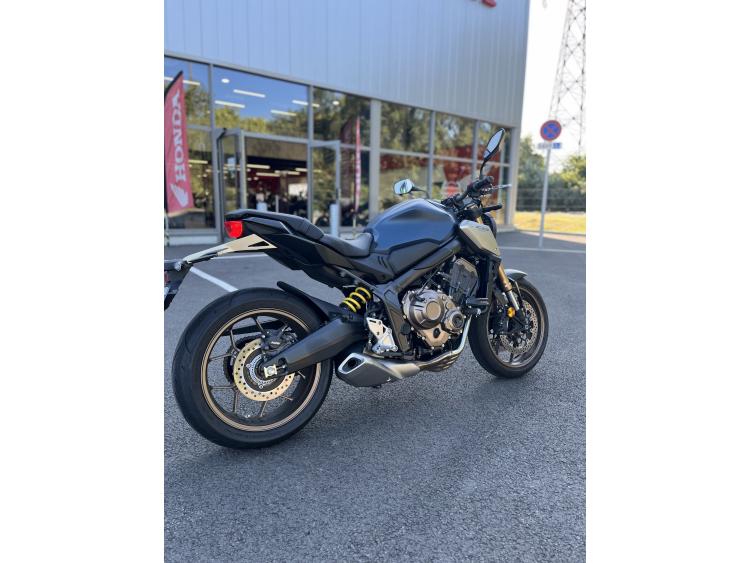 HONDA CB650R Neo Sports Café