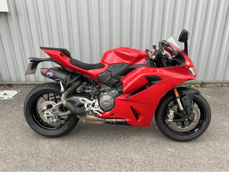 DUCATI PANIGALE V2 (A PARTIR DE 209€/MOIS)