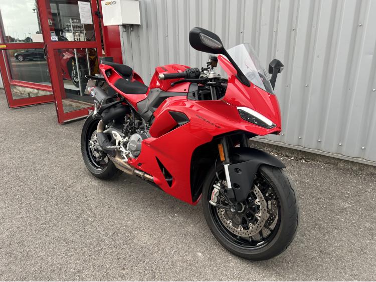 DUCATI PANIGALE V2 (A PARTIR DE 209€/MOIS)
