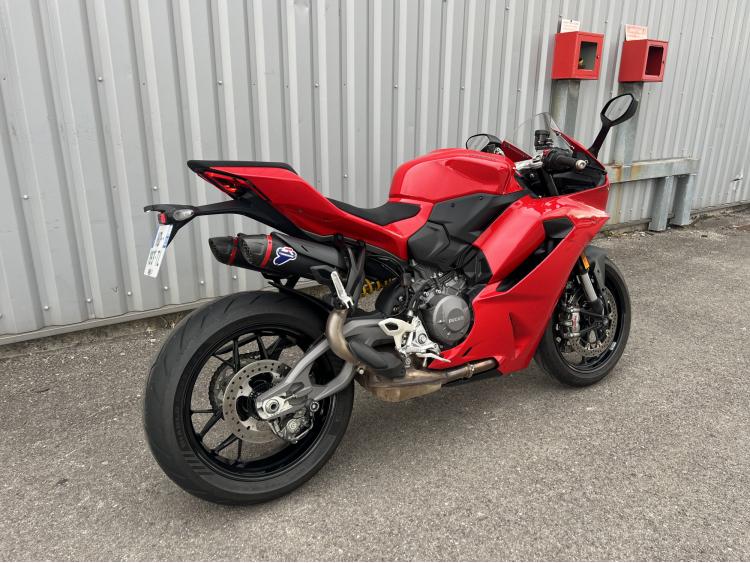 DUCATI PANIGALE V2 (A PARTIR DE 209€/MOIS)