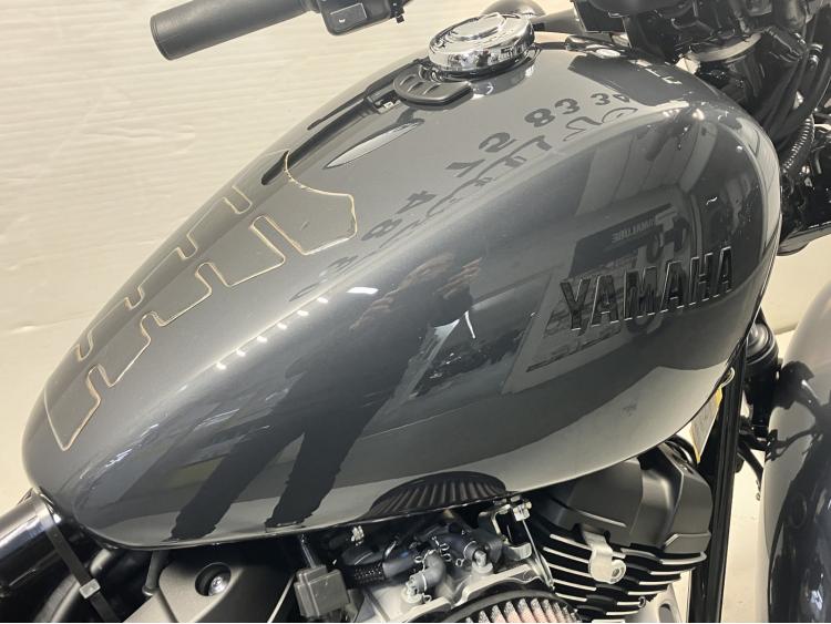 YAMAHA XV 950 R BOLT