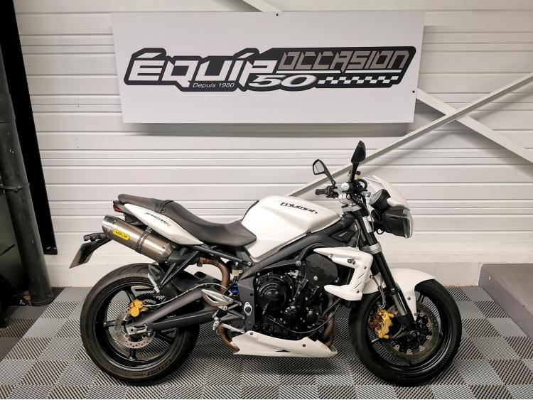TRIUMPH STREET TRIPLE 675 R 675R