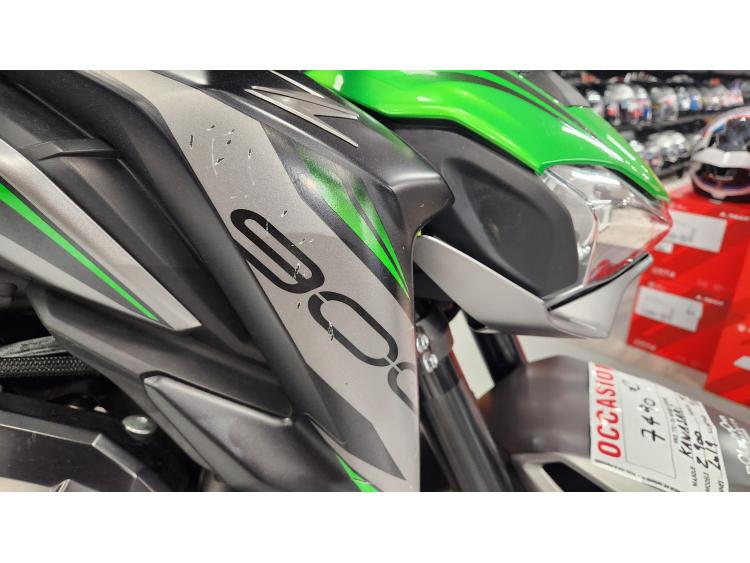 KAWASAKI Z 900