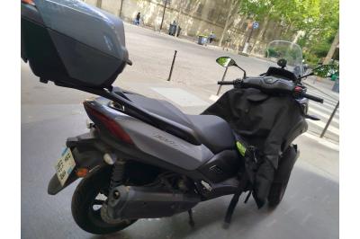 YAMAHA TRICITY 300