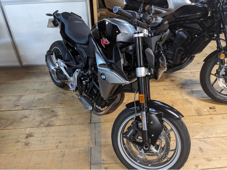 BMW F 900 R 35 KW