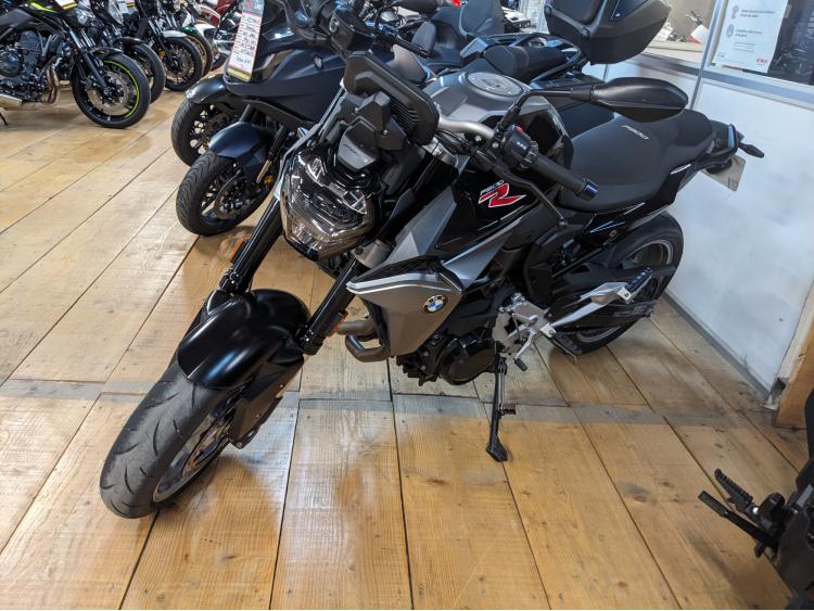 BMW F 900 R 35 KW