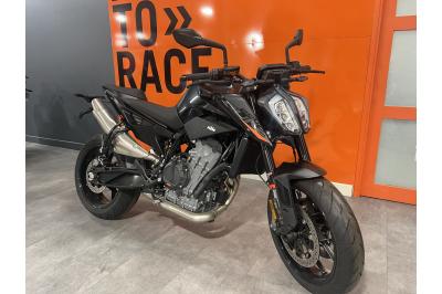 KTM 890 DUKE