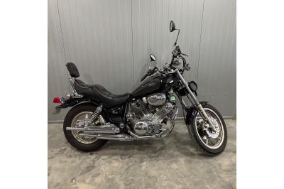 YAMAHA XV 1100 VIRAGO