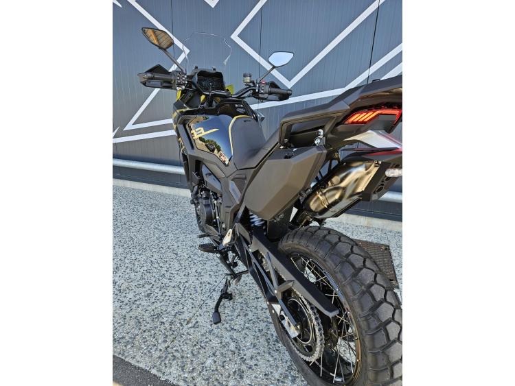 ZONTES ZT 703 F Noir/ Or 