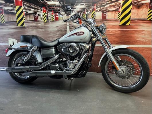 HARLEY-DAVIDSON SOFTAIL DYNA LOW RIDER 1584