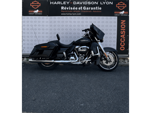 HARLEY-DAVIDSON TOURING STREET GLIDE 1745