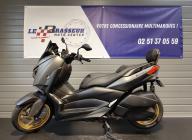 YAMAHA XMAX 300 Tech Max