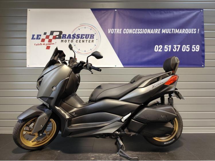 YAMAHA XMAX 300 Tech Max