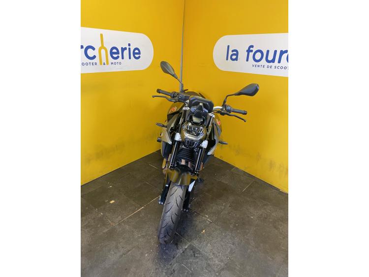 BMW F 900 R