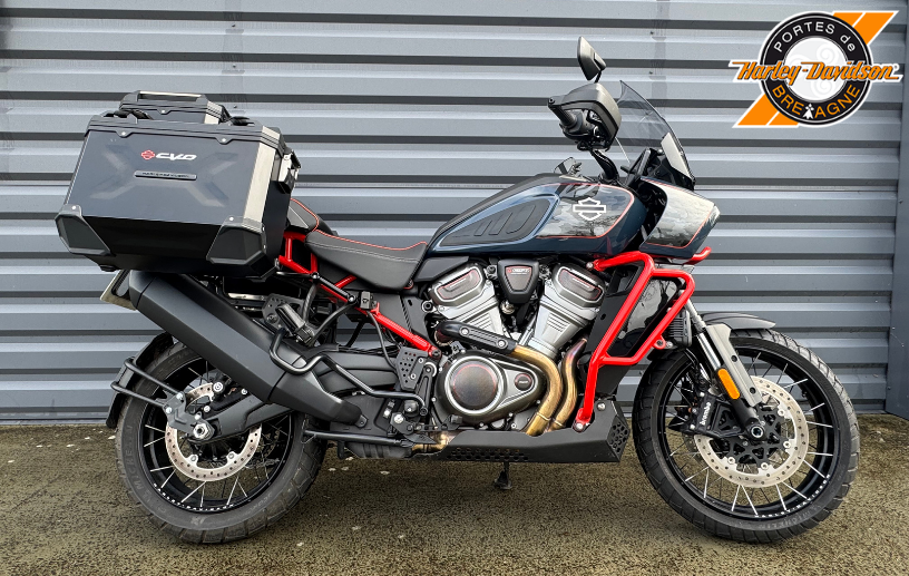 HARLEY-DAVIDSON ADVENTURE PAN AMERICA 1250 CVO