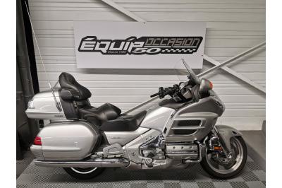 HONDA GL 1800 GOLDWING