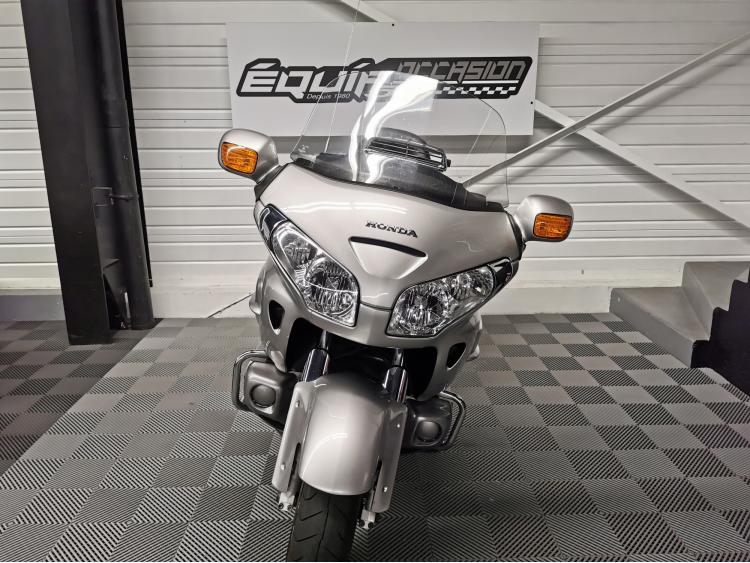 HONDA GL 1800 GOLDWING - GL1800