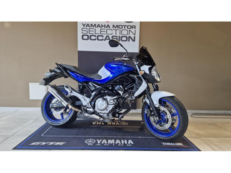 SUZUKI GLADIUS 650 A2
