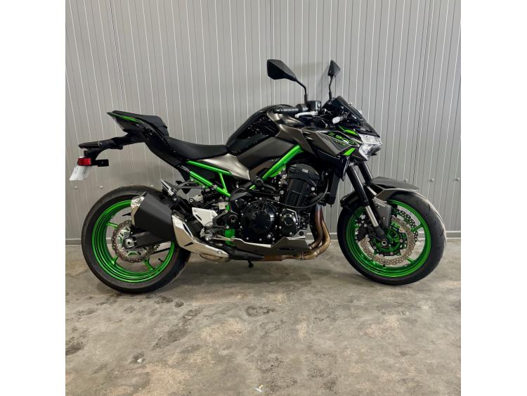 KAWASAKI Z 900