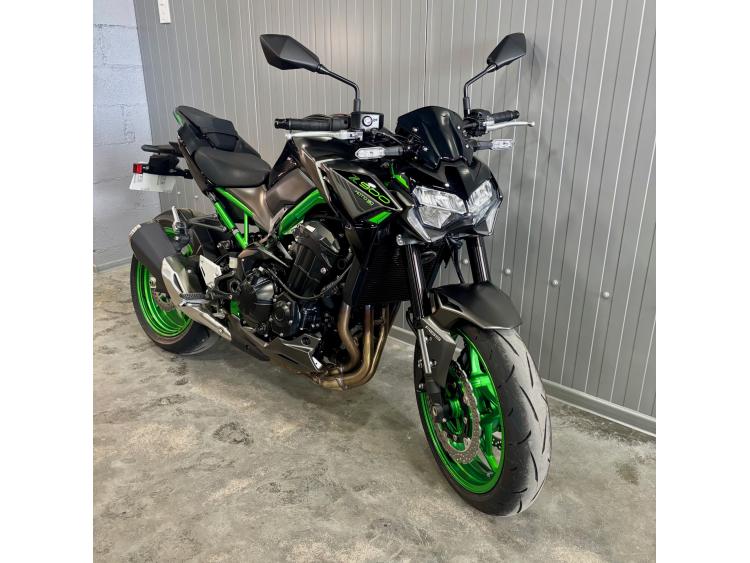 KAWASAKI Z 900