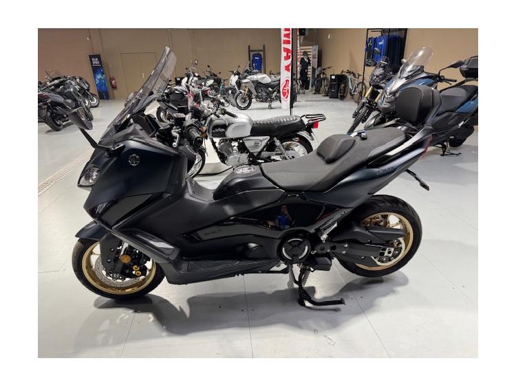 YAMAHA XP T-MAX 560 TECH MAX