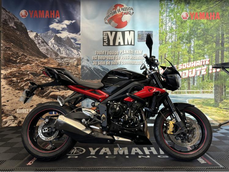 TRIUMPH STREET TRIPLE 675 R