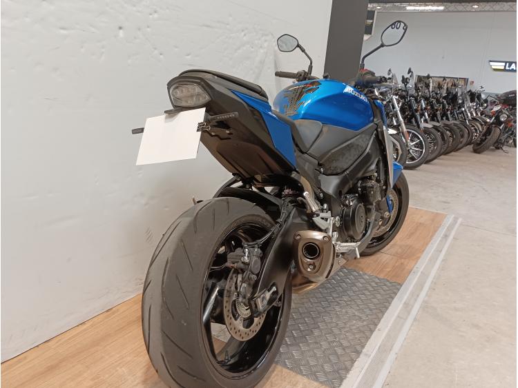 SUZUKI GSX-S 950