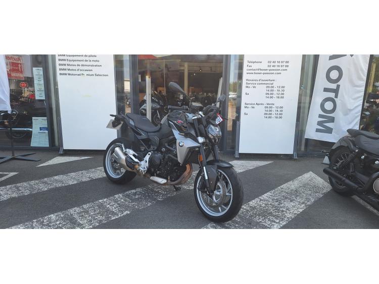 BMW F 900 R
