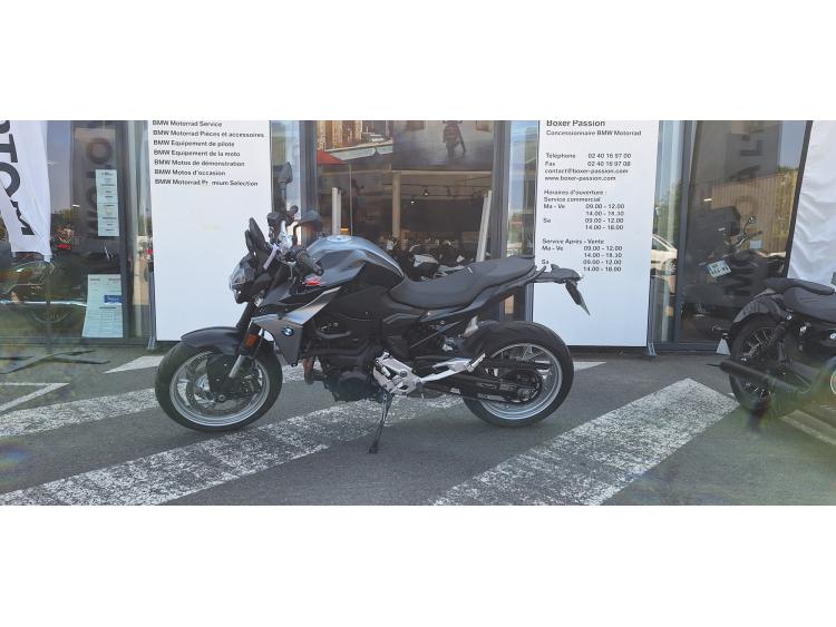 BMW F 900 R