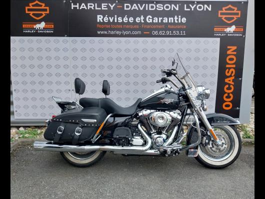 HARLEY-DAVIDSON TOURING ROAD KING 1690 CLASSIC