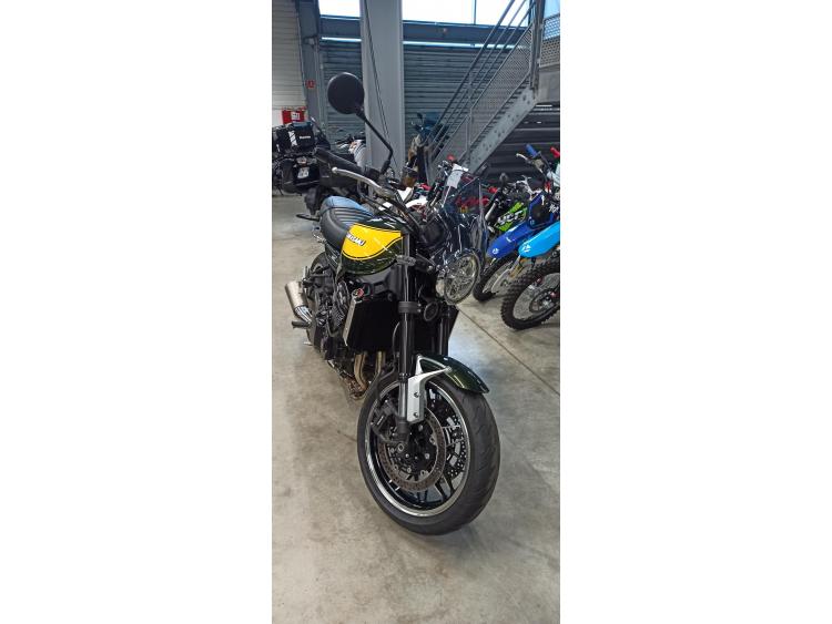 KAWASAKI Z 900 RS