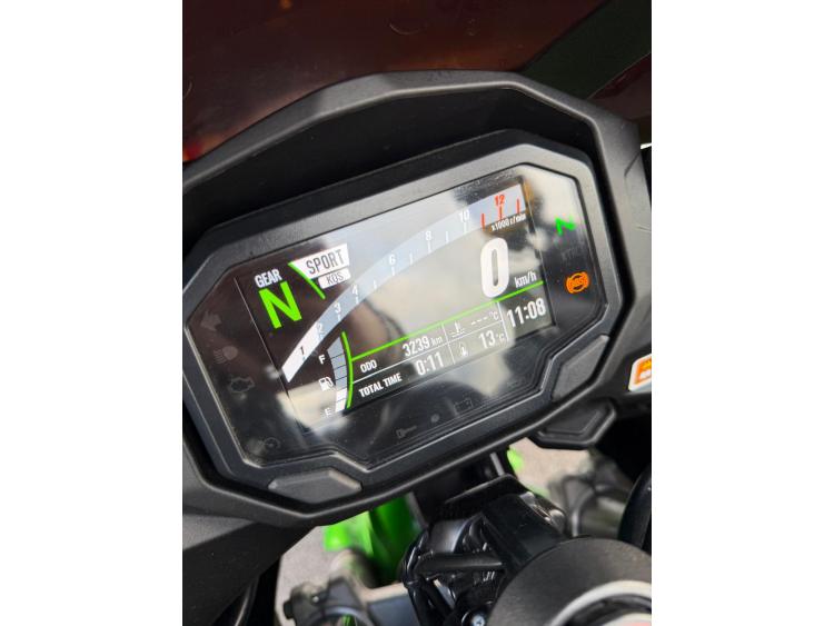 KAWASAKI NINJA 1000 SX