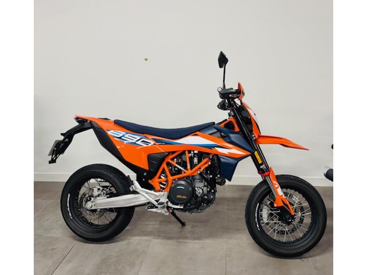KTM 690 SMC R