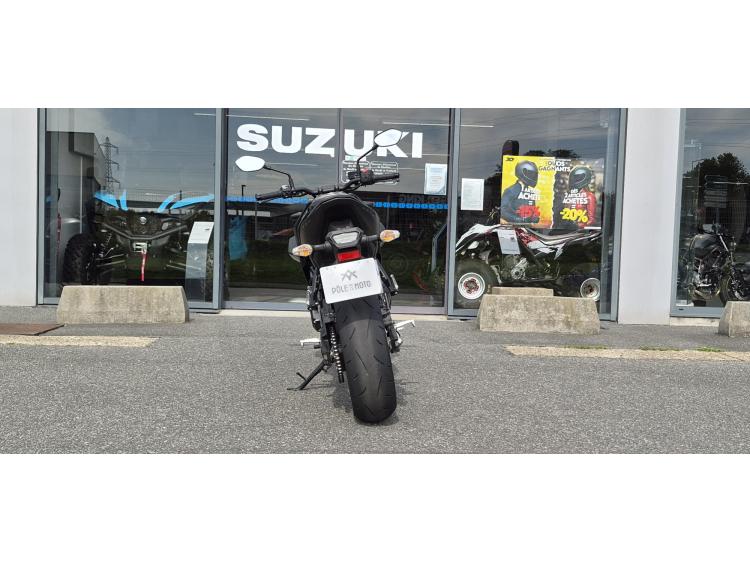 SUZUKI GSX-8S
