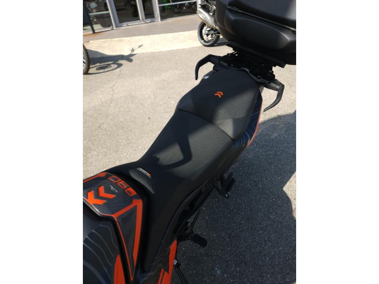 KTM 890 ADVENTURE