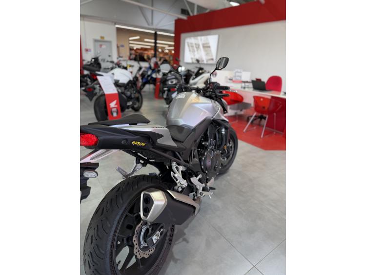 HONDA CB 750 HORNET