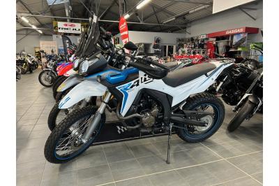 VOGE 300 RALLY