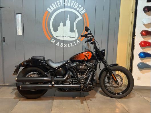 HARLEY-DAVIDSON SOFTAIL STREET BOB 1868