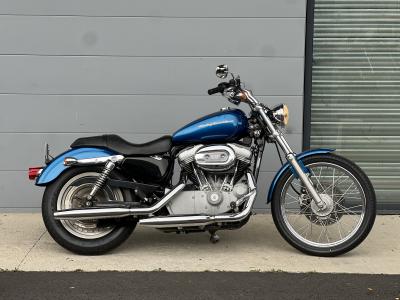 HARLEY-DAVIDSON SPORTSTER 883