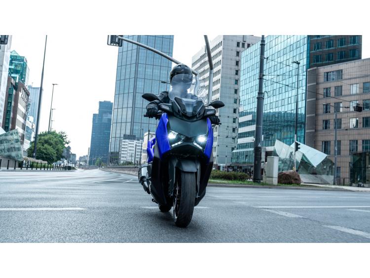 YAMAHA X-MAX 300 ABS