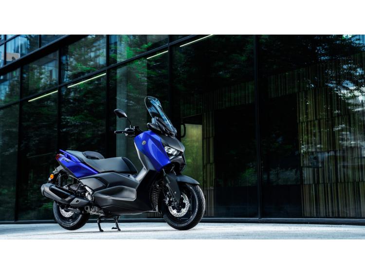 YAMAHA X-MAX 300 ABS