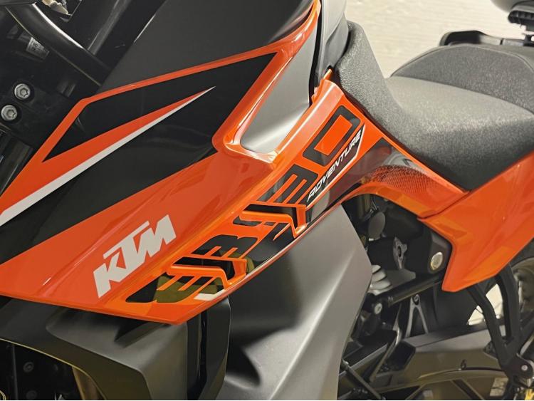 KTM 890 ADVENTURE  MY21
