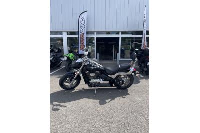 SUZUKI INTRUDER 800